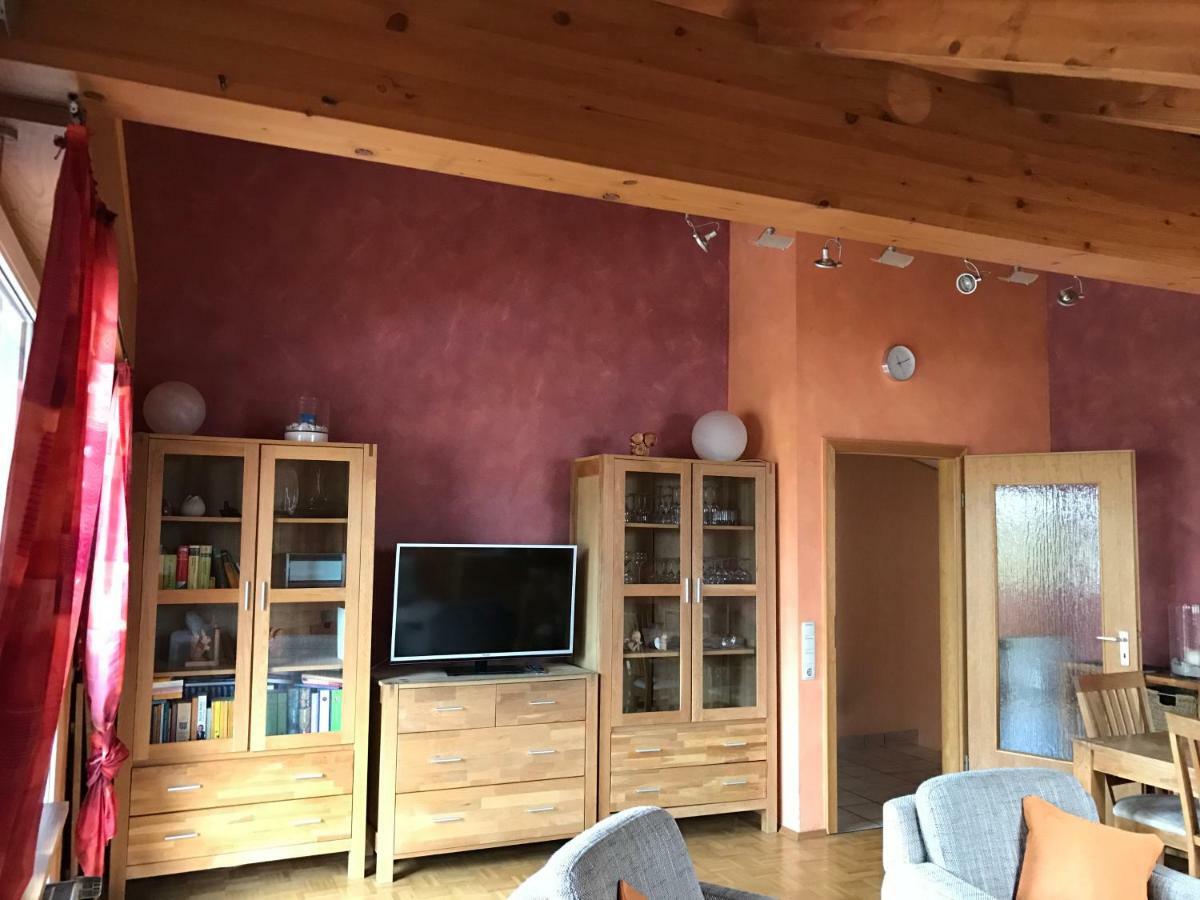 Messe Cgn/Dus Grossraeumige Wohnung In Guter Verkehrslage Leverkusen Dış mekan fotoğraf